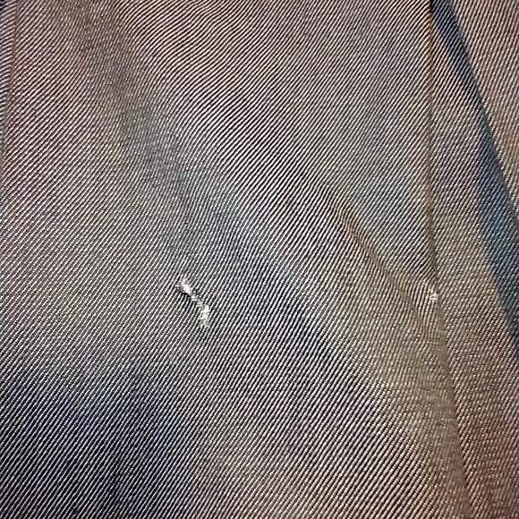 Gap size 6 gray long pleated skirt - Picture 7 of 7